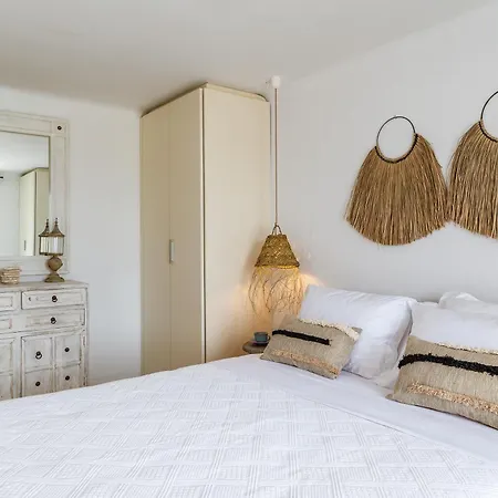 Calma House فيلة